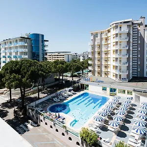 4* Hotel Luna