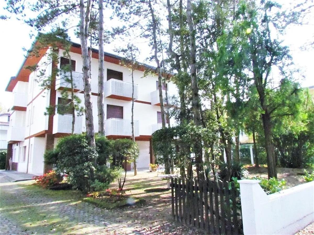 Lovely Apartment In Bibione Near The Sea Beach Italy