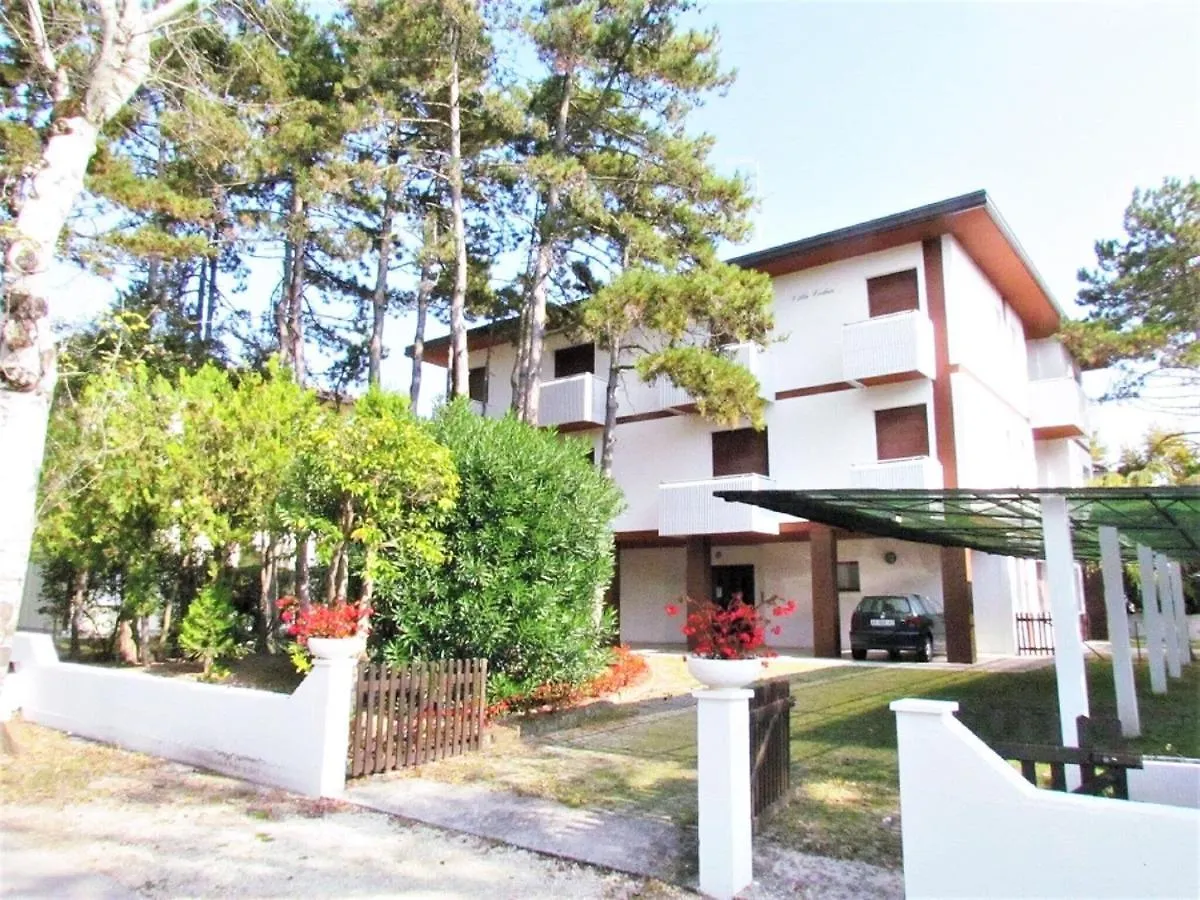 Lovely Apartment In Bibione Near The Sea Beach Italy